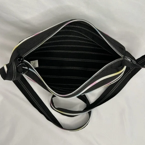 ZIP-IT Medium Tote/Purse - Picture 3 of 8